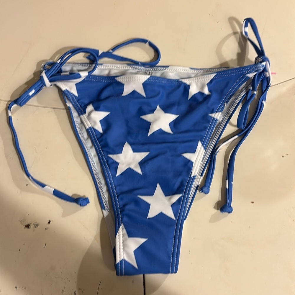 🌸SHEIN Blue and White Star Bikini Bottom